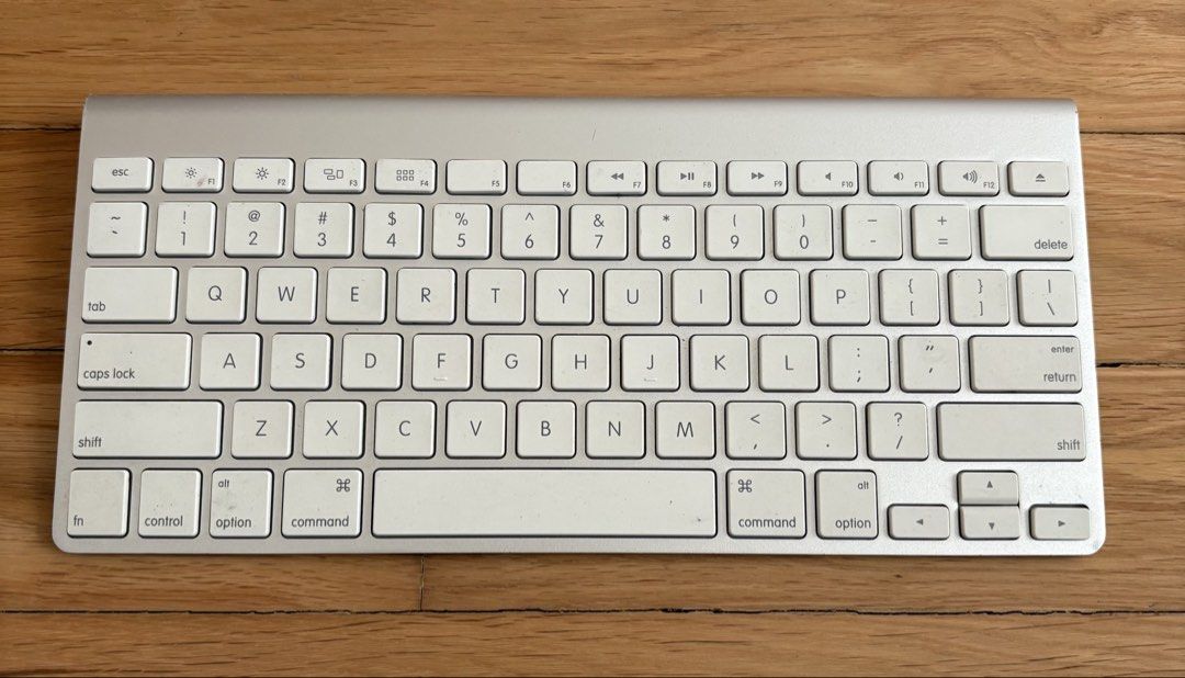 Apple Wireless Keyboard478239799095470080