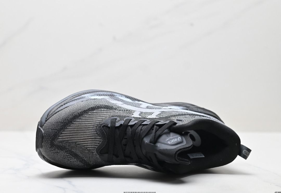 Asics Superblast 2 Ekiden (Category: Sneakers) located in Singapore. Submitted by dgrvswjqne38851 (Listing ID 1431277663, Image 3). Description: EU36-EU45 US women 4-12, men 5-11 Payment when delivered. No deposit required. Delivery free. Gets to you in 5-7 working days New, real, comes with shoebox and tag. Private message me for any other style..