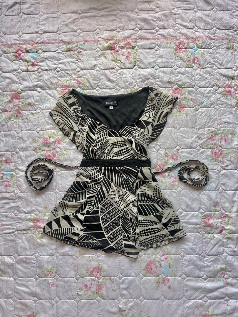 Black & White Blouse with waist tie (Category: Blouses) located in Quezon City. Submitted by mei_declutters (Listing ID 1431375891, Image 1). Description: brand: —— size: S-Semi L flaws: none.