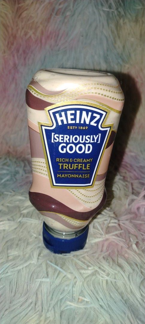 BUY 1 TAKE 1 Heinz Mayo (Category: Other Food & Drinks) located in Quezon City. Submitted by moonchayo (Listing ID 1431362872, Image 2). Description: BUY 1 TAKE 1 2 flavors - Heinz Seriously Good Truffle Mayonnaise - Rich and creamy texture - Ideal for dipping chips or enhancing dishes - Contains truffle mayonnaise - Also available in Garlic & Caramelized Onion flavor.