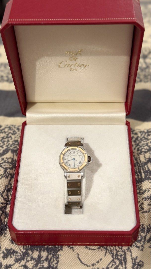 Cartier Santos octagon (Category: Luxury Watches) located in Makati City. Submitted by realfranzia09 (Listing ID 1431305735, Image 1). Description: Cartier santos octagon.