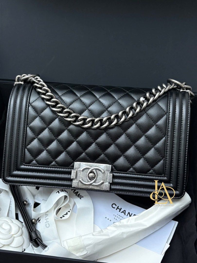 Chanel leboy old medium caviar rhw micro (Category: Luxury Bags & Wallets) located in Quezon City. Submitted by luxuryamethystph (Listing ID 1431252925, Image 1). Description: Chanel leboy old medium caviar rhw micro with box dustbag receipt N5C4PPC4 .