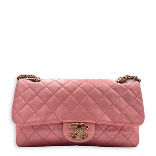 (Category: ) located in . Submitted by carousellluxury (Listing ID 1431224155, Image 1). Description: .