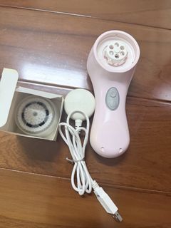 由 goolivia (刊登 ID 1431196210，圖片 1) 提交，位於 的 (類別：)，說明：。