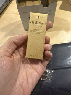 （分類：）位於 。 由 snopstock 提交（商品編號 1431270946，圖片 1）。簡介： 。