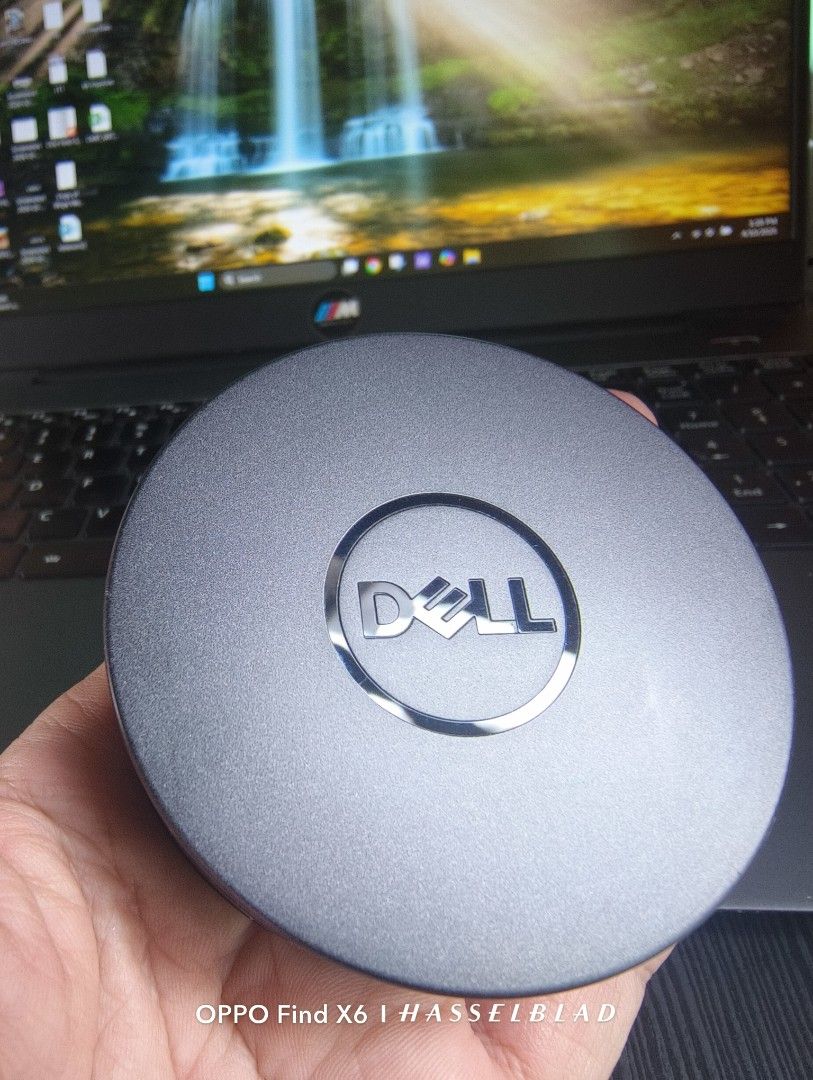 Dell DA300 USB-C Mobile Adapter Dock port expander (Category: Cables & Adaptors) located in Quezon City. Submitted by gadgetsun (Listing ID 1431229417, Image 1). Description: - Dell DA300 USB-C Mobile Adapter - Compact and portable design - Ports: HDMI, VGA, Ethernet, USB-C, USB 3.0 - Connects to your laptop for expanded connectivity - Features the Dell logo and model number.