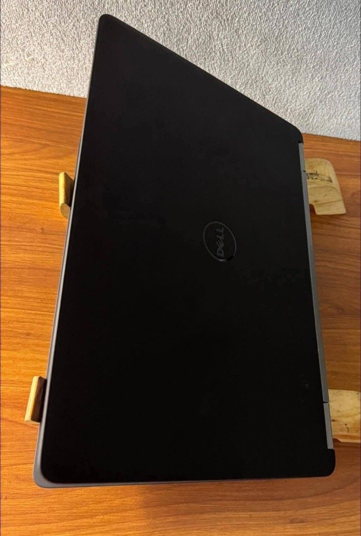 📌DELL E7270 📌 (Category: Laptops & Notebooks) located in Manila. Submitted by lonelyme_1986 (Listing ID 1431331731, Image 2). Description: BACKLIT KEYBOARD with BOX LAPTOP FOR SALE (2PCS AVAILABLE ) PRICE : 9,300 (1PC AVAILABLE I5-6TH GEN ) PRICE : 10,999 (1PC AVAILABLE I7-6TH GEN ) 📌DELL E7270 📌 ✅CORE I5-6300U CPU @2.50GHZ (6TH GENERATION) ✅256GB SSD ✅8GB MEMORY DDR4 ✅4.1GB INTEL UHD GRAPHICS 520 ✅BUILT -IN CAMERA ✅WIFI READY ✅CARD READER ✅H