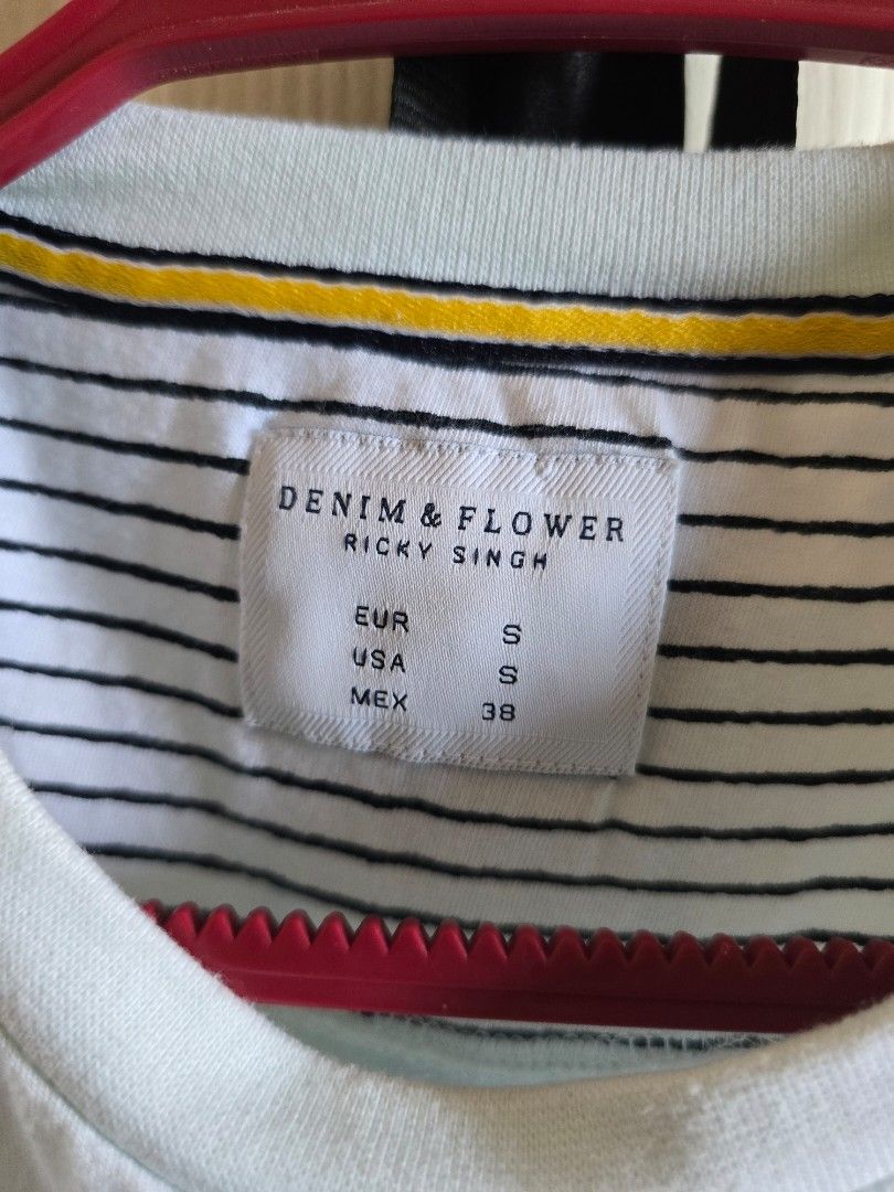 Denim & Flower by Ricky Singh (Category: Tshirts & Polo Shirts ) located in Cebu City. Submitted by mightysavior (Listing ID 1431212940, Image 2). Description: Denim & Flower by Ricky Singh size S rfs wrong size never been used since it's small for me to fit.
