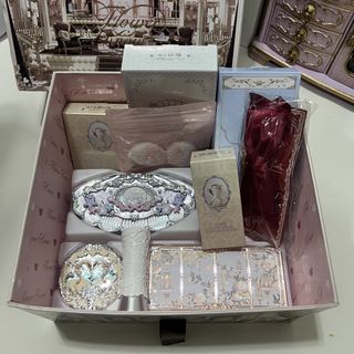 (Category: ) located in . Submitted by pinkvault (Listing ID 1431357615, Image 1). Description: .