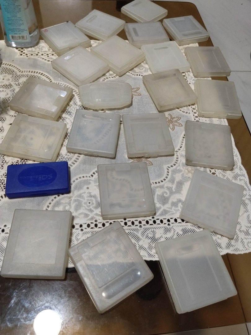 Gameboy case 23 pieces (Category: Nintendo) located in Manila. Submitted by cruzivanpatrick (Listing ID 1431292856, Image 2). Description: gameboy case 23 pieces yung dalawa pang gameboy advance at ds light set lang lahatan lng po pm meet up lrt 1 abad santos station deliver kayo mag book g cash shipping payment first lbc or jrs or lbc book para mura thanks po need space sa kwarto.