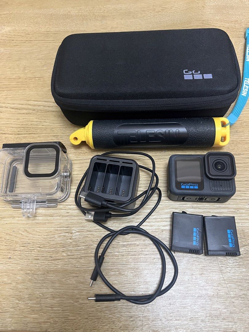 GoPro HERO 13 - Black (Category: Cameras) located in Baguio. Submitted by climpson_s_auto_online_ph (Listing ID 1431320743, Image 1). Description: Sold as set, no issue, unli check, good as new Bought last year at SM Baguio Bilang sa daliri kung ilang beses nagamit 17500 nego pa Rfs: change cam Can ship nationwide Can meet baguio city area or outskirts.