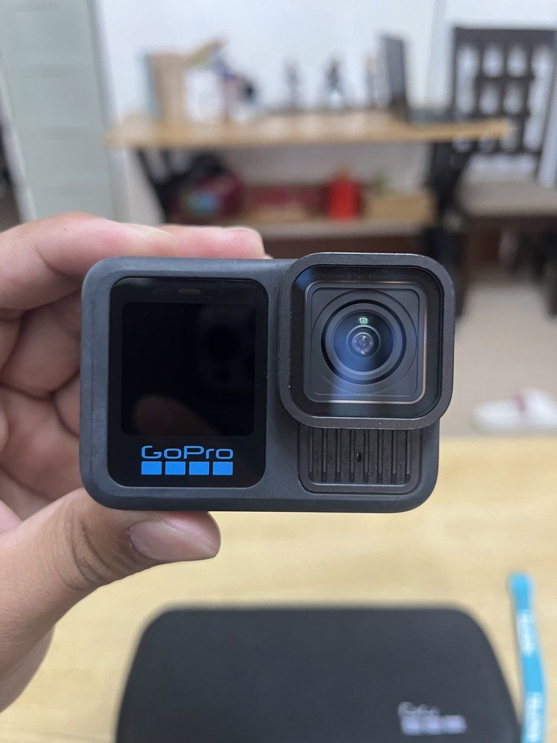 GoPro HERO 13 - Black (Category: Cameras) located in Baguio. Submitted by climpson_s_auto_online_ph (Listing ID 1431320743, Image 2). Description: Sold as set, no issue, unli check, good as new Bought last year at SM Baguio Bilang sa daliri kung ilang beses nagamit 17500 nego pa Rfs: change cam Can ship nationwide Can meet baguio city area or outskirts.