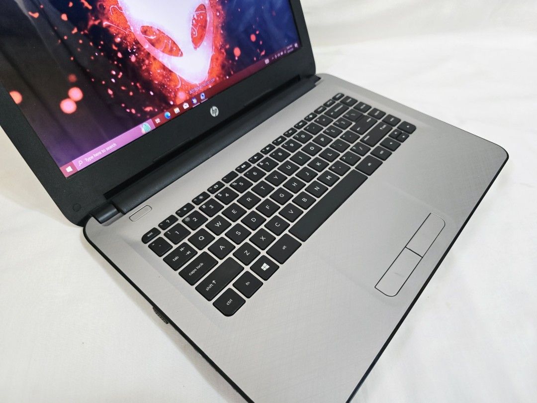 HP Notebook Laptop with Charger and Bag (Category: Laptops & Notebooks) located in Mandaluyong City. Submitted by clarah0810 (Listing ID 1431256267, Image 3). Description: Pakitext or call nalang po ako sa number ko kase nakalimit po ako sa Carousel inbox, hindi di ko kayo marereplayan dito. Thanks VIB3R: 0905 245 0810 HP 14 Laptop Matte Gray Intel Core i3-5005U TurboBoost 2.0Ghz -6GB RAM UPGRADABLE -500GB STORAGE 14 Inches FHD Slimtype Laptop *C