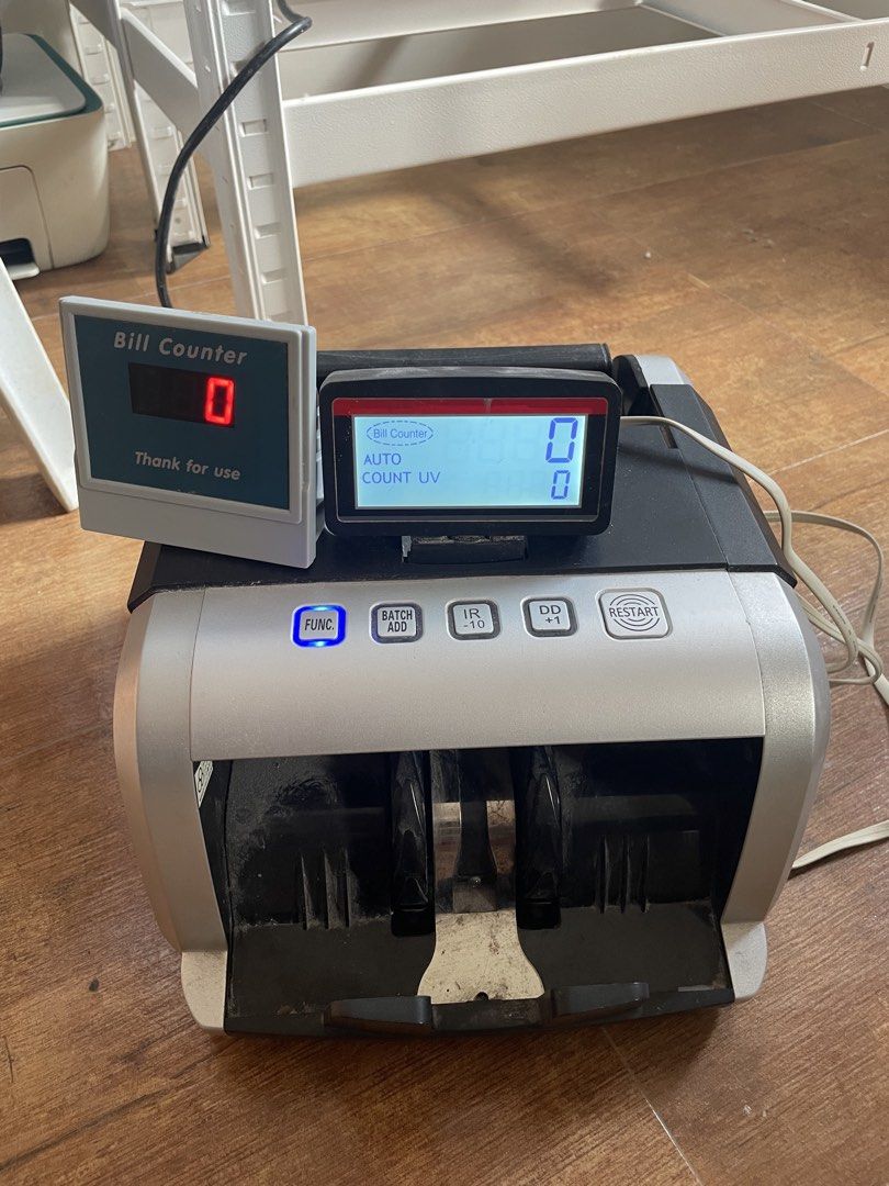 ICON DB-9200 HEAVY-DUTY BILL COUNTER (Category: Office & Business Technology) located in Tagaytay City. Submitted by iamdien (Listing ID 1431228817, Image 1). Description: · Compact Electronic Bill Counter · With UV Detection · Pre-set & Variable Batch Counting · High Counting Speed : 1000 notes / min. · Digital LED Display · Double Note Detection - LCD display - UV detection - Batching function - Adding function - Restart function - Displays cou