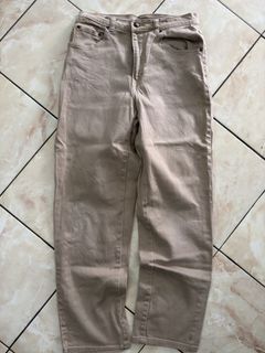 (Category: ) located in . Submitted by noirthrift (Listing ID 1431196020, Image 1). Description: .