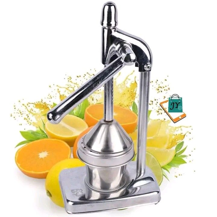 Manual Fruit Juicer (Category: Other Kitchenware & Tableware) located in Manila. Submitted by micoooy (Listing ID 1431217534, Image 1). Description: .