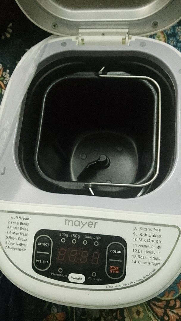 Mayer Bread Maker (Category: Breadmakers) located in Kota Bharu. Submitted by hazarinasofea (Listing ID 1431284828, Image 3). Description: berfungsi dgn baik.