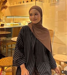 (Category: ) located in . Submitted by aiyssss (Listing ID 1431234964, Image 1). Description: .