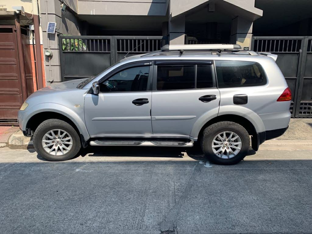 Mitsubishi montero glsv Auto (Category: Used Cars) located in Mandaluyong City. Submitted by d_importer.nrs (Listing ID 1431289282, Image 3). Description: Automatic Montero glsv 2011 142k ODO 90% tire tread .