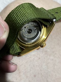 (Category: ) located in . Submitted by allaboutswisswatch.21 (Listing ID 1431309220, Image 1). Description: .