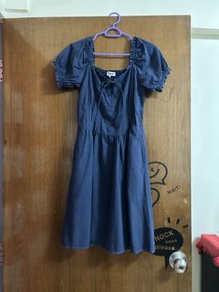 (Category: ) located in . Submitted by wardrobe_crysis (Listing ID 1431318154, Image 1). Description: .
