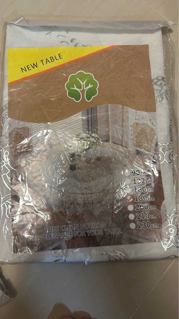 New Round Tablecloth - Silver Lace Design451144315307315201