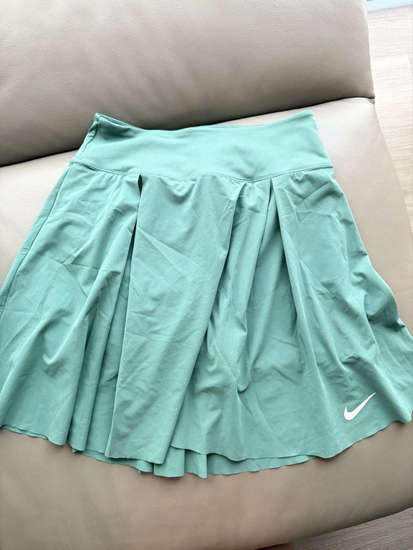 Nike Court Advantage Long Skort (Category: Activewear) located in Manila. Submitted by declutteringacct (Listing ID 1431274280, Image 1). Description: Can be used for golf or tennis. .