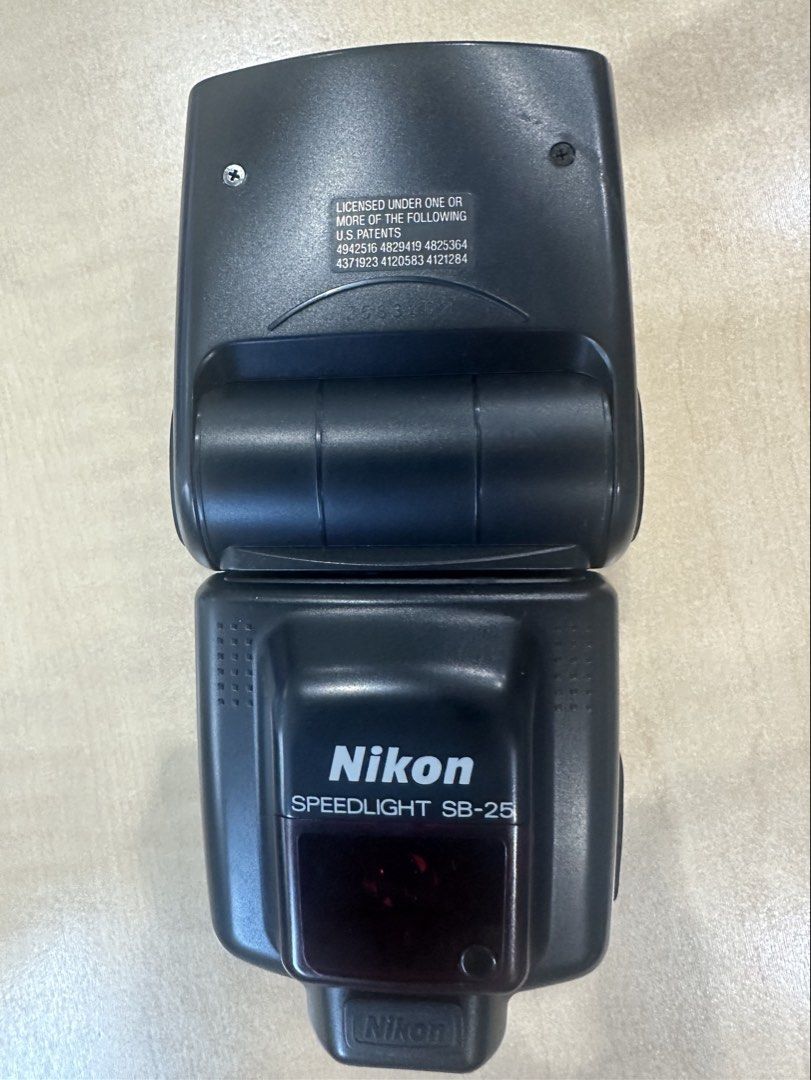 Nikon Speedlight SB 25 (Category: Flashes) located in Manila. Submitted by a.veloso (Listing ID 1431185127, Image 1). Description: As good as new.