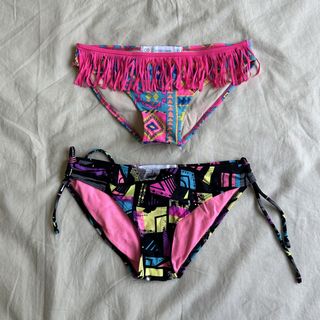 (Category: ) located in . Submitted by kc.declutters (Listing ID 1431328537, Image 1). Description: .