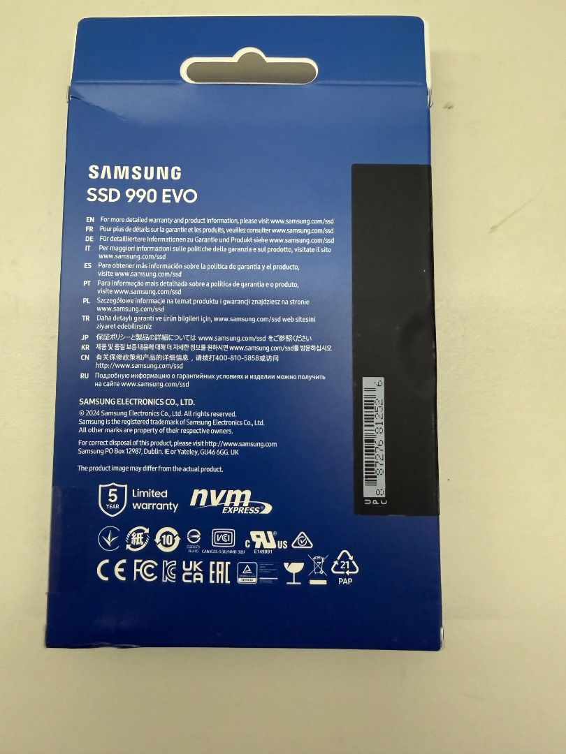 SAMSUNG 990 EVO 2TB M.2 SSD （分類：硬碟及儲存器）位於 Hong Kong。 由 deepcoolpc 提交（商品編號 1431212813，圖片 2）。簡介： The Samsung 990 EVO 2TB is a versatile, DRAM-less M.2 2280 PCIe 4.0 x4 / 5.0 x2 NVMe SSD. It offers sequential read/write speeds up to 5,000/4,200 MB/s, enhancing everyday gaming, work, and productivity tasks. Key features include superior power efficiency. Key Features and Specifications: Performance: Up to 5,000 MB/s sequential read and 4,200 MB/s wri