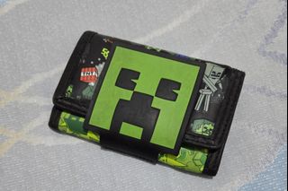 (Category: ) located in . Submitted by farfinfab (Listing ID 1431230659, Image 1). Description: .