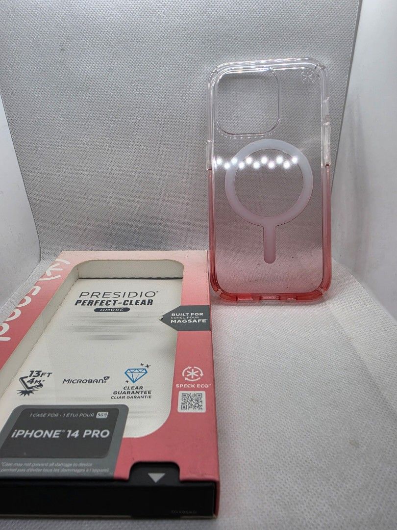 Speck iphone 14 pro case (Category: Cases & Sleeves) located in Las Pinas. Submitted by jhered (Listing ID 1395903301, Image 2). Description: Sale Brandnew Original With magsafe Sale for 1000 Las pinas area.