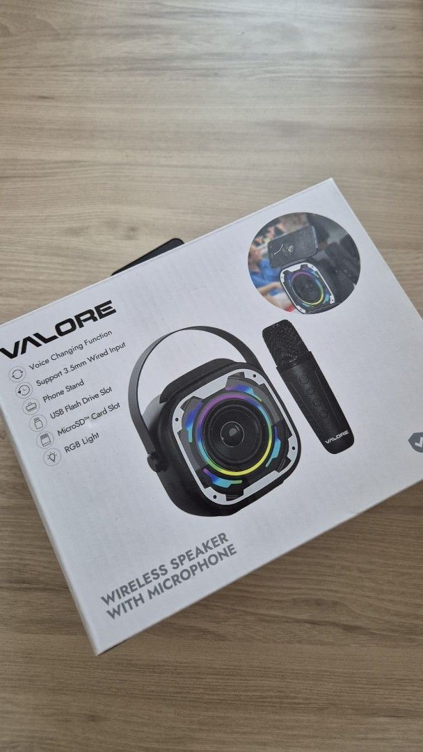 Valore Wireless Speaker with Microphone423297773145303043