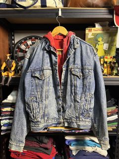 (Category: ) located in . Submitted by apollochoco (Listing ID 1431359373, Image 1). Description: .