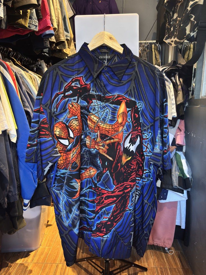 Vintage Changes Spider-Man vs Carnage (Category: Tshirts & Polo Shirts ) located in Cebu City. Submitted by resell.6000 (Listing ID 1431267943, Image 1). Description: Cebu city location Dimensions: W26 L32 Issues: None Price + sf.