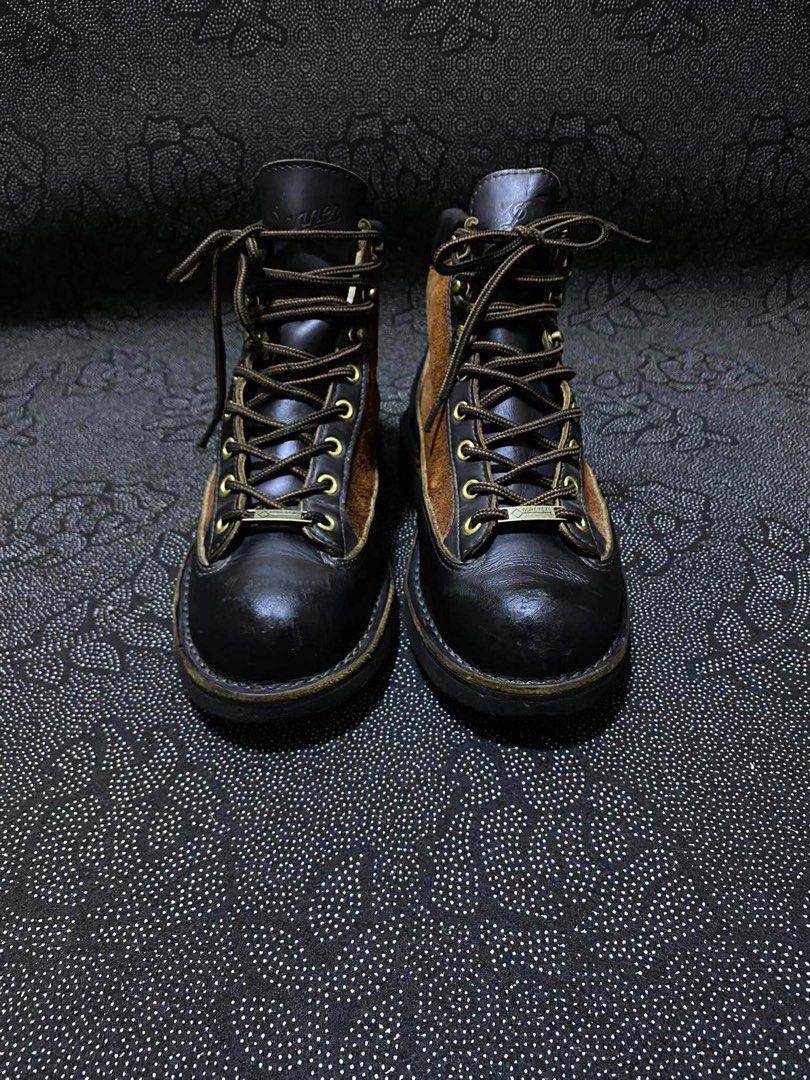 Vintage Danner Light Lovejoy Gore-Tex (Category: Boots) located in Cebu City. Submitted by gummybearsworld (Listing ID 1431180520, Image 3). Description: Item: Danner Light Lovejoy Material: Mix Full Grain Leather and Suede Features: Gore-Tex Waterproof and Breathable Liner Vibram Outsole Made in USA Size: 8 US 7.5 UK 41.5 EURO Issue: Sign of wear, please see photos The design is based on the original Danner Light, which was the first hiking boot