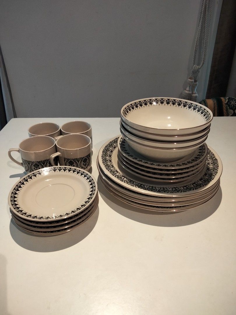 Dinner Set - Plates, Bowls, Cups & Saucers