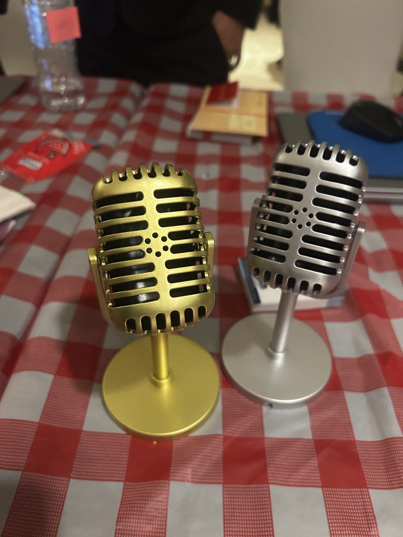 Vintage Style Microphone - Gold & Silver