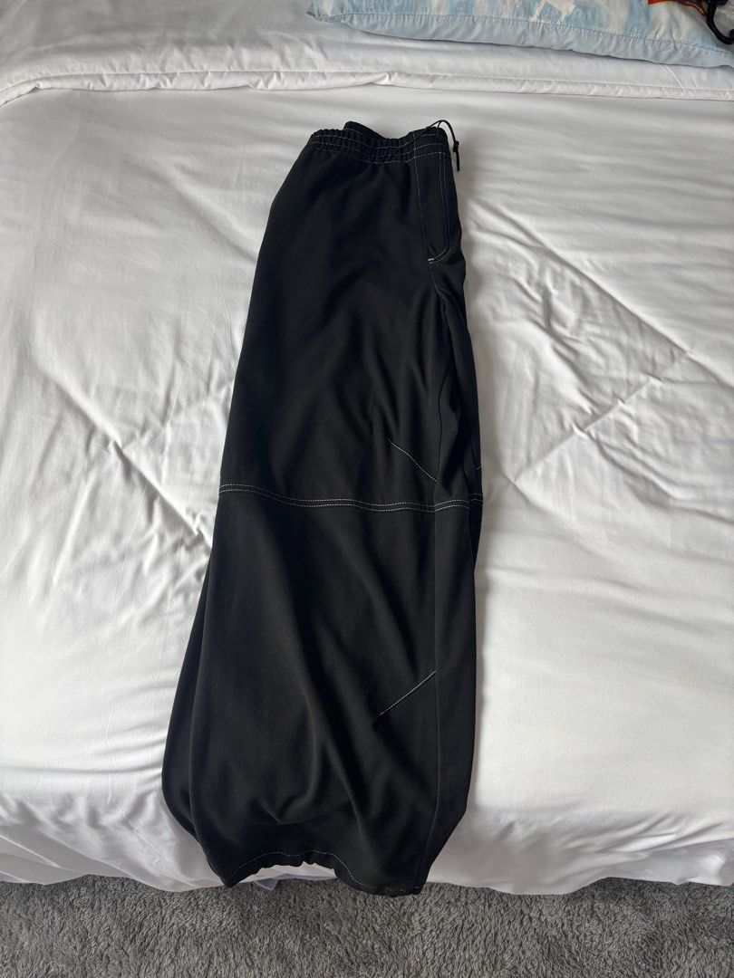 Zara pants (Category: Chinos) located in Manila. Submitted by junjun_jomar (Listing ID 1431269527, Image 3). Description: .