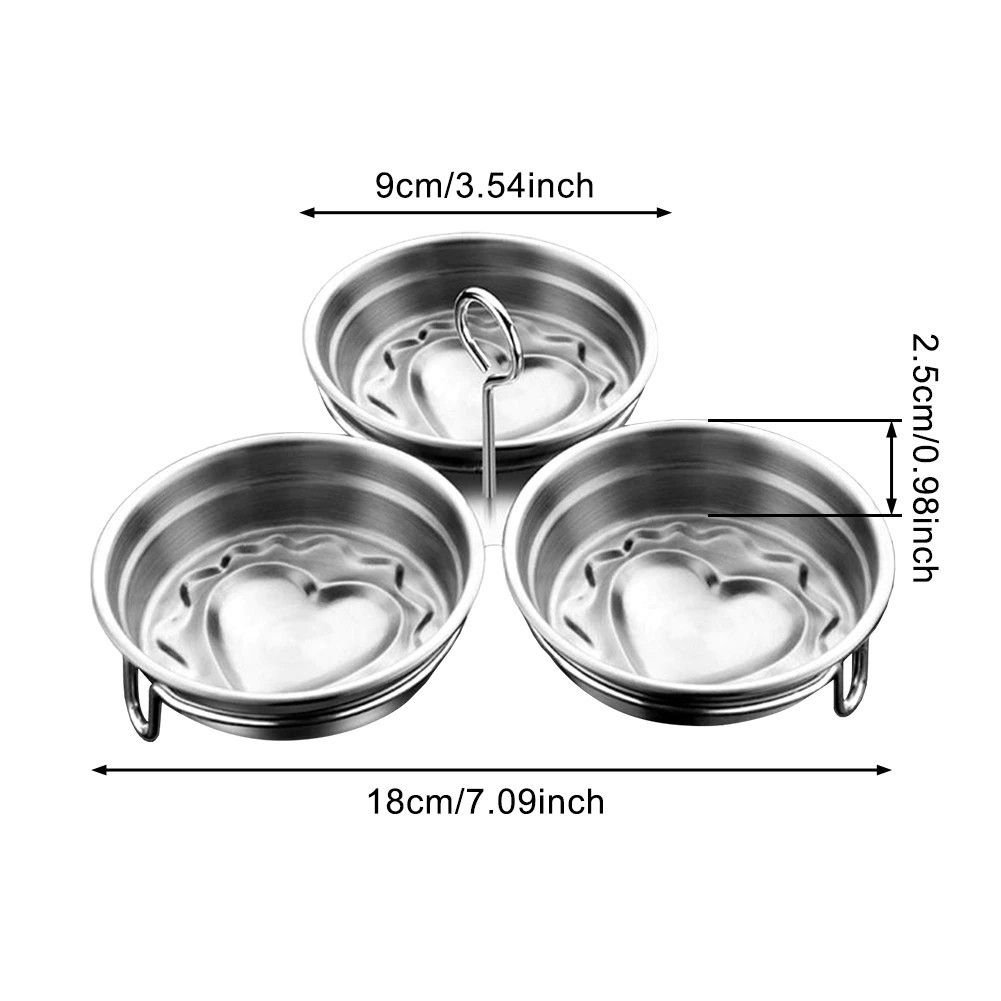 3-Heart-Shaped Food Steamer (Category: Cookware & Accessories) located in Quezon City. Submitted by an.marie (Listing ID 1431545280, Image 3). Description: - Heart-shaped food steamer - Includes three steaming bowls with handles - Bowl dimensions: 18cm (width), 9cm (diameter), 2.5cm (height) - Made of durable stainless steel.