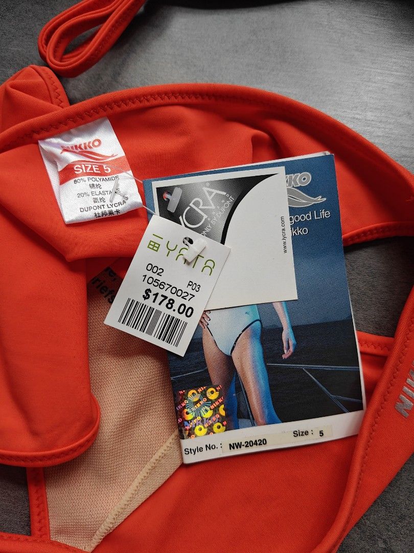 半價 Nikko Bikini 泳衣 （分類：泳衣）位於 Hong Kong。 由 colourblue3689 提交（商品編號 1431462440，圖片 3）。簡介： 衛生問題，不設退回。 Hygiene issues, no returns or exchanges。