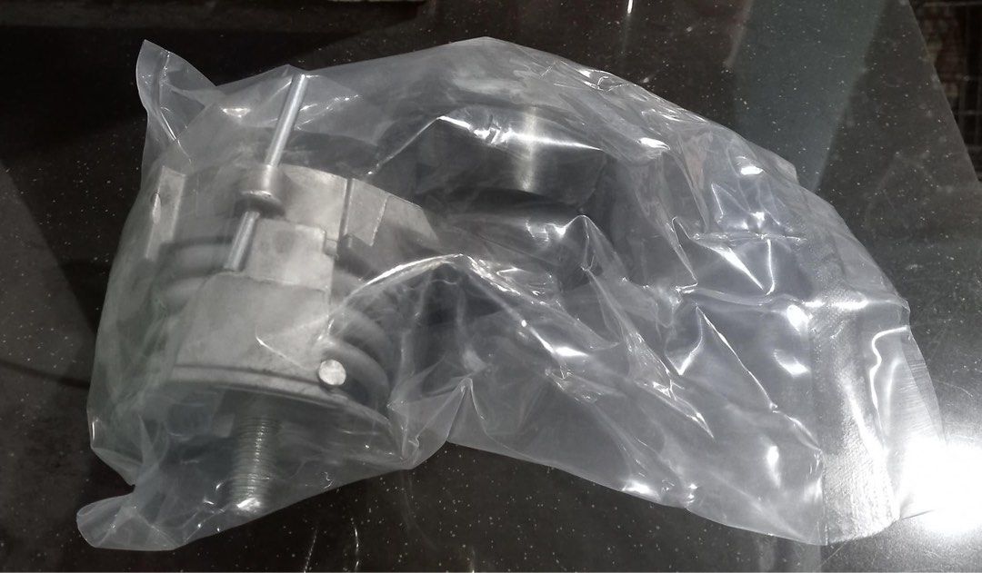 ACDelco drive belt tensioner (Category: Other Automotive Parts and Accessories) located in Las Pinas. Submitted by boogieman13 (Listing ID 1431526135, Image 3). Description: ACdelco drive belt tensioner for captiva diesel 08 -brand new, sealed in plastic -110% legit and authentic -shipping expense via lalamove to be shouldered by buyer -meetups around las piñas city Price: 1.3k only! .