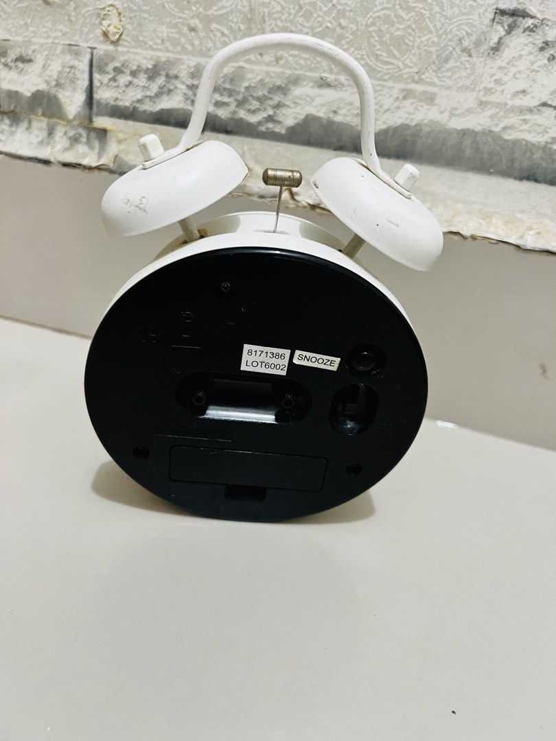 Affordable Big Alarm Clock 😍👌 (Category: Clocks) located in Malolos. Submitted by afford.japan (Listing ID 1431482826, Image 3). Description: Affordable Big Alarm Clock 😍👌.