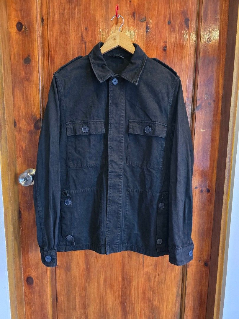 A.P.C. JACKET (Category: Coats, Jackets and Outerwear) located in Baguio. Submitted by thrifty_tienda01 (Listing ID 1431527457, Image 2). Description: A.P.C. JACKET EXCELLENT CONDITION NO ISSUE 10/10 COLOR RATE MEDIUM SIZE 29 LENGTH 20 WIDTH 1200PHP+SHIPPING FEE VIA J&T ONLY.