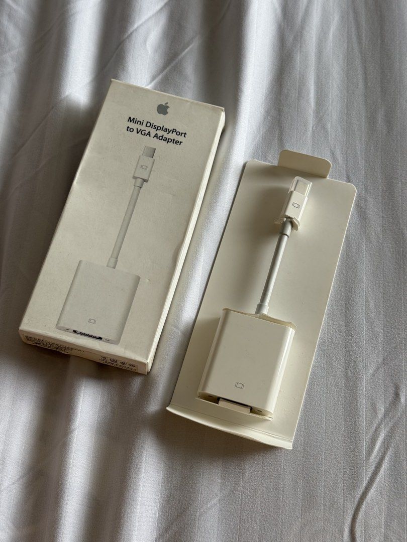 Apple Display Port to VGA Adaptor (Category: Cables & Adaptors) located in Cebu City. Submitted by frime (Listing ID 1431419270, Image 1). Description: Selling Apple Display Port to VGA Adaptor Good as New. Bought and Used ONCE for a lecture awhile back. Good for older Apple laptops who need this to connect to projectors. Buyer shoulder SF .