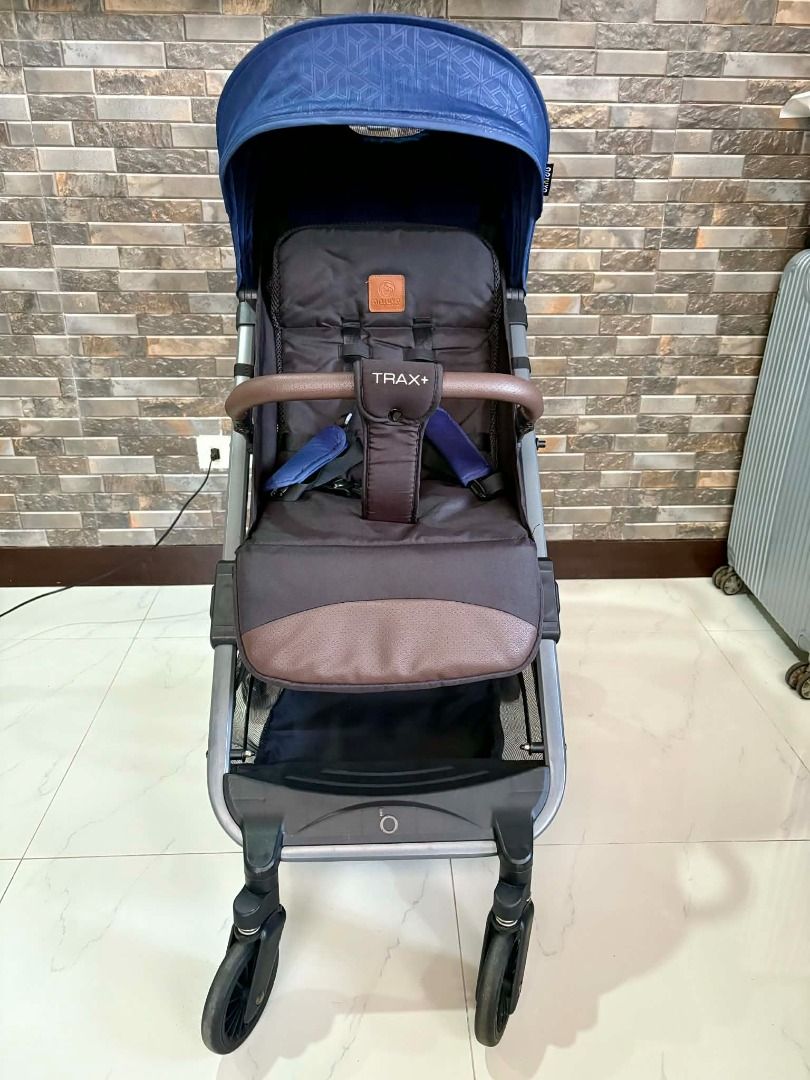 Apruva Trax+ Portable stroller (Category: Strollers) located in Caloocan City. Submitted by miyaval (Listing ID 1431432763, Image 2). Description: .