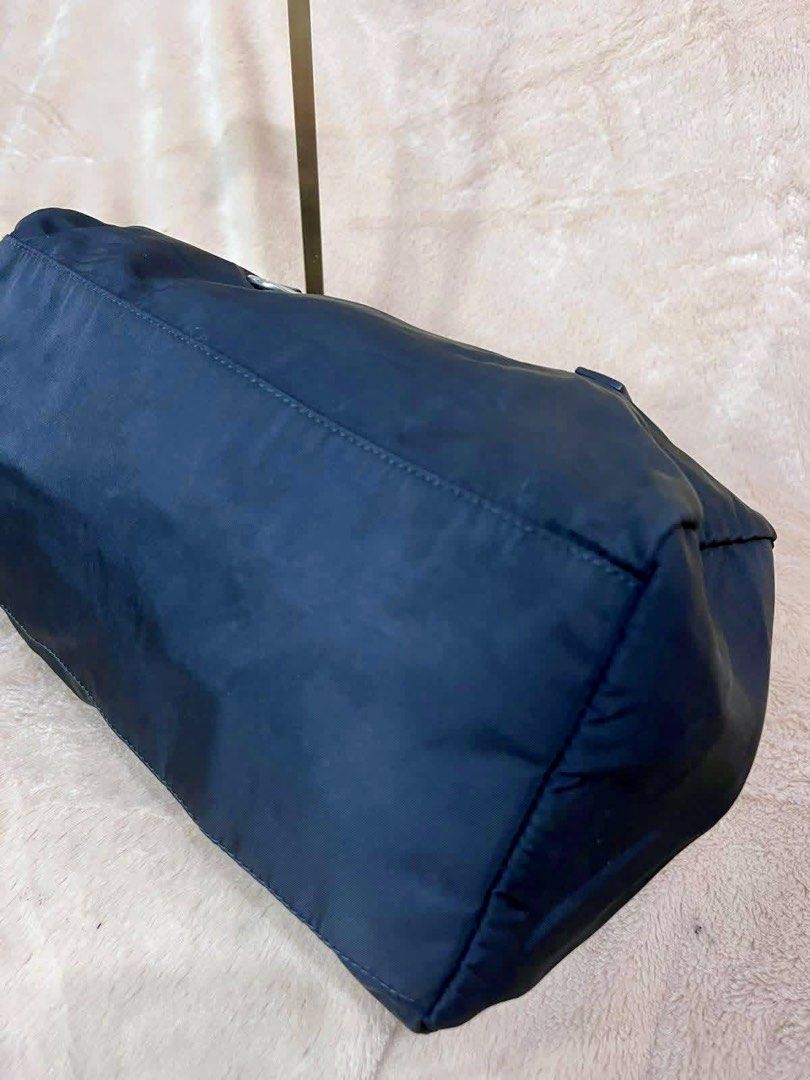 Authentic Prada Nylon Boston Bag 🖤 (Category: Luxury Bags & Wallets) located in Manila. Submitted by luxurycollectionhouse (Listing ID 1431440328, Image 3). Description: .