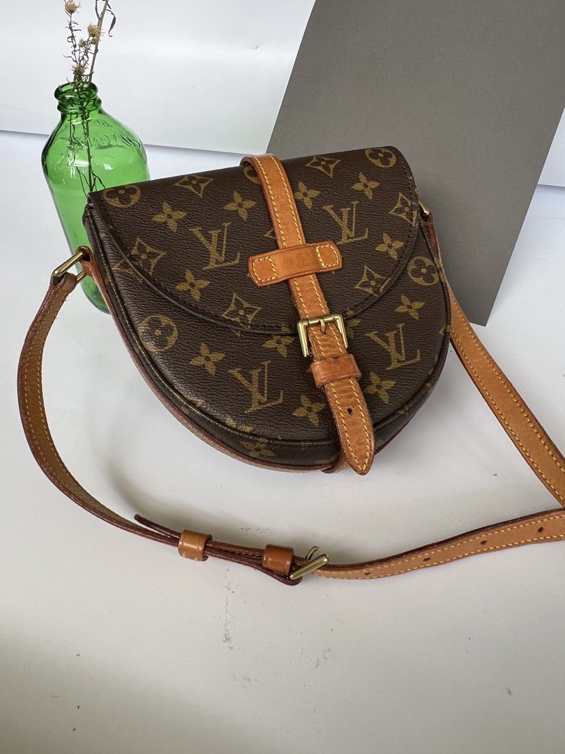 Authentic preloved LV chantilly pm bag (Category: Luxury Bags & Wallets) located in San Pablo. Submitted by misskittyph (Listing ID 1431490499, Image 3). Description: L O U I S V U I T T O N Monogram Chantilly PM (Smallest size) Bag . 🏷P29k . 📌Made in France with datecode 884 VI⠀⠀⠀⠀⠀⠀⠀⠀⠀⠀⠀ 📌Body in excellent condition, honey patina on vachetta, side pocket inside needs cleaning 📌Open for layaway Layaway options available 💯Guaranteed authenti