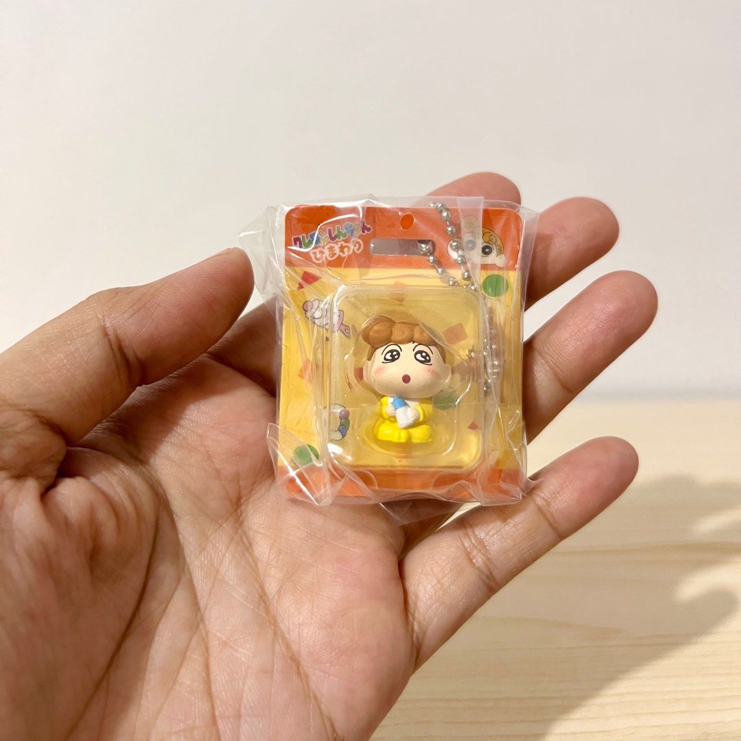Bandai Crayon Shin-chan Himawari Nohara Mini Figure 2.5cm - Php 100 (Category: Designer & Blind Box Toys) located in Davao. Submitted by pandorastoybox (Listing ID 1431559205, Image 3). Description: Bandai Crayon Shin-chan Himawari Nohara Mini Figure 2.5cm - Php 100 .