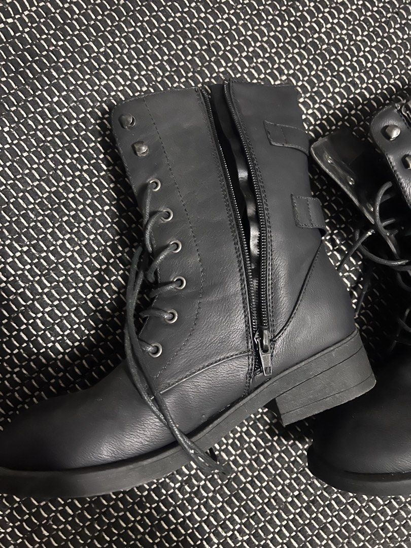 Black boot with lace (Category: Women's Shoes) located in Hurstville. Submitted by bags4ryou (Listing ID 1431412251, Image 2). Description: Postage at buyer’s cost or pick up Liverpool .